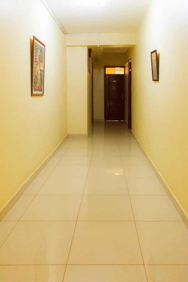 Kahondo Buffalo Hotel Kampala Makerere Bagian luar foto