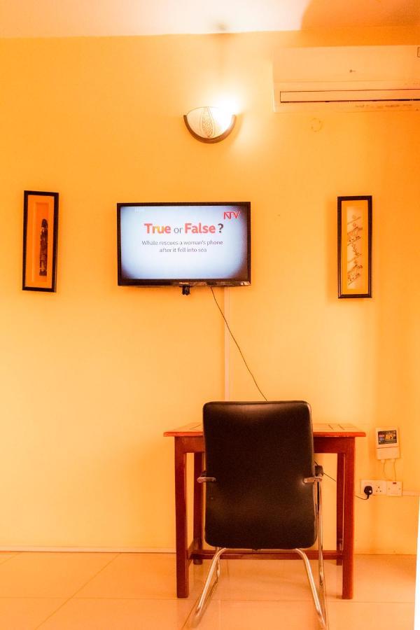 Kahondo Buffalo Hotel Kampala Makerere Bagian luar foto