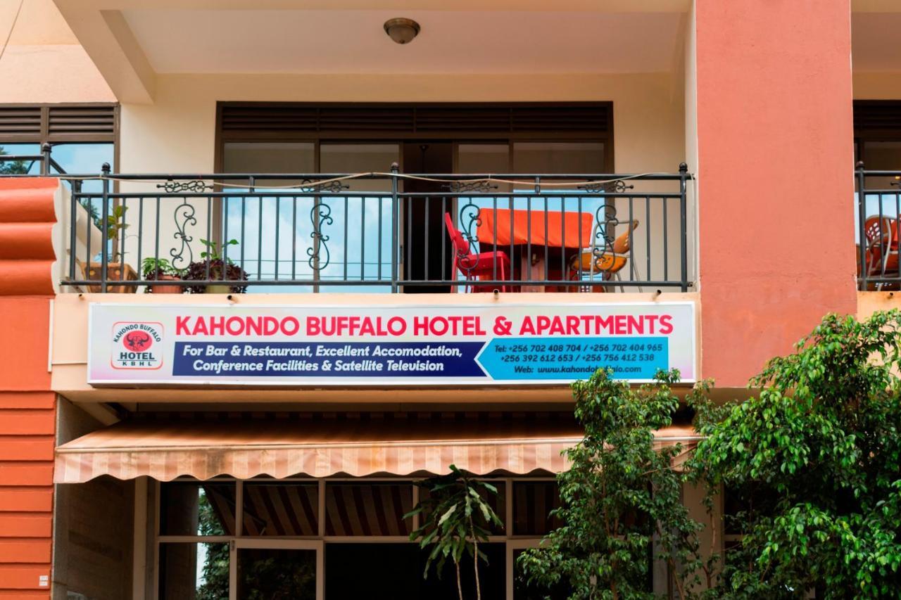 Kahondo Buffalo Hotel Kampala Makerere Bagian luar foto